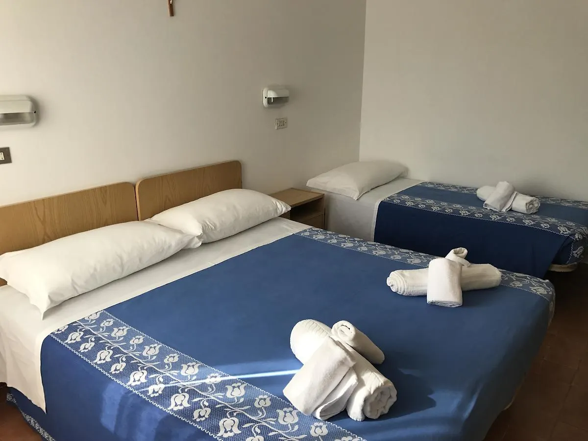 Hotel Villa Vera Rimini 2*,  Olaszország